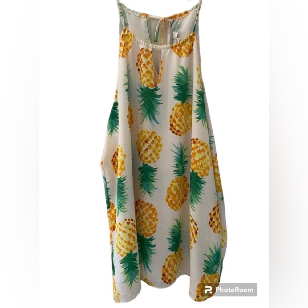 Finn & Grace Tiki Halter Blouse Sleeveless Pineapple Tank Top Tie Back